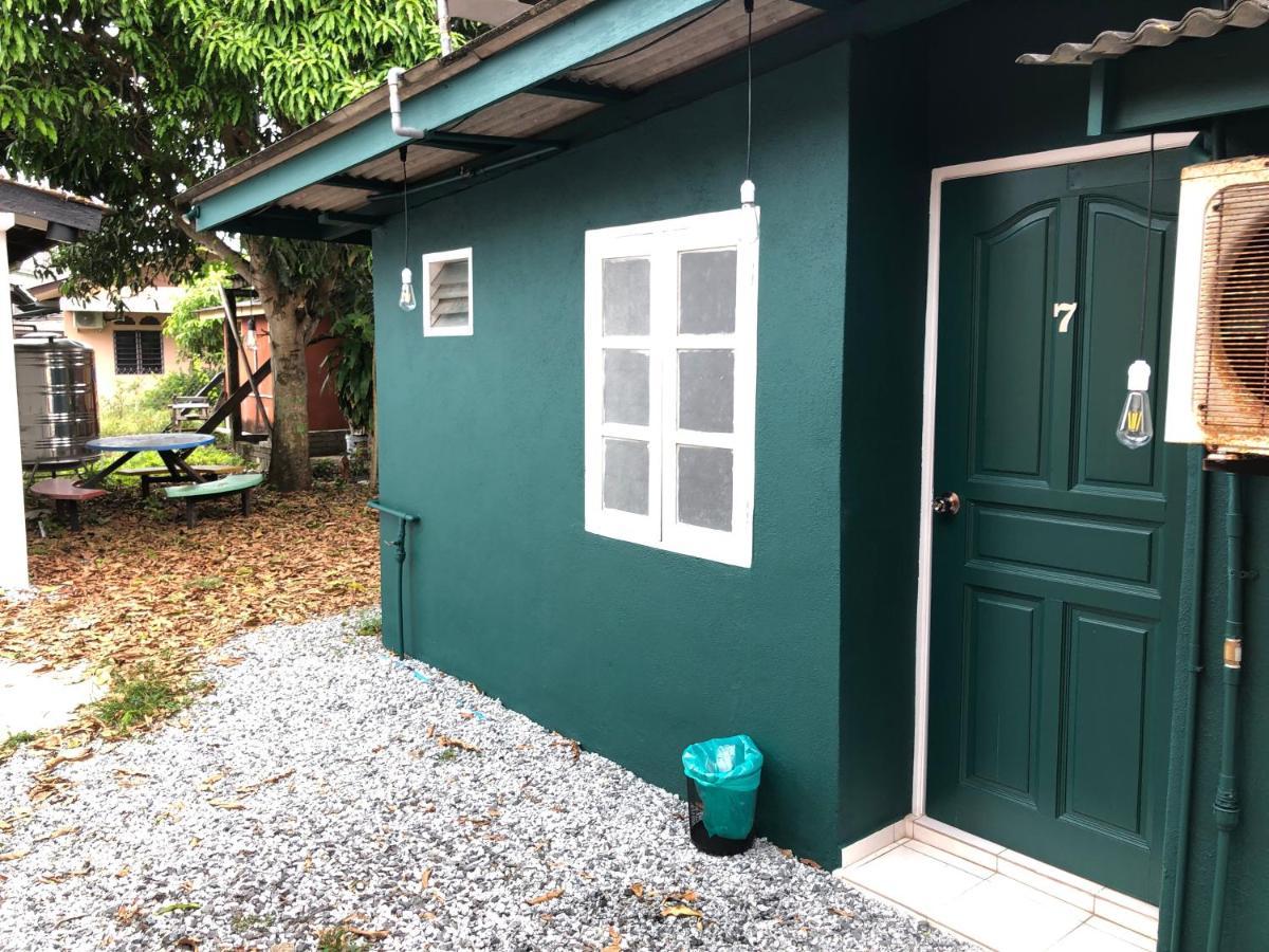 Apartamento Rumah Tepi Istana Kuala Terengganu Exterior foto