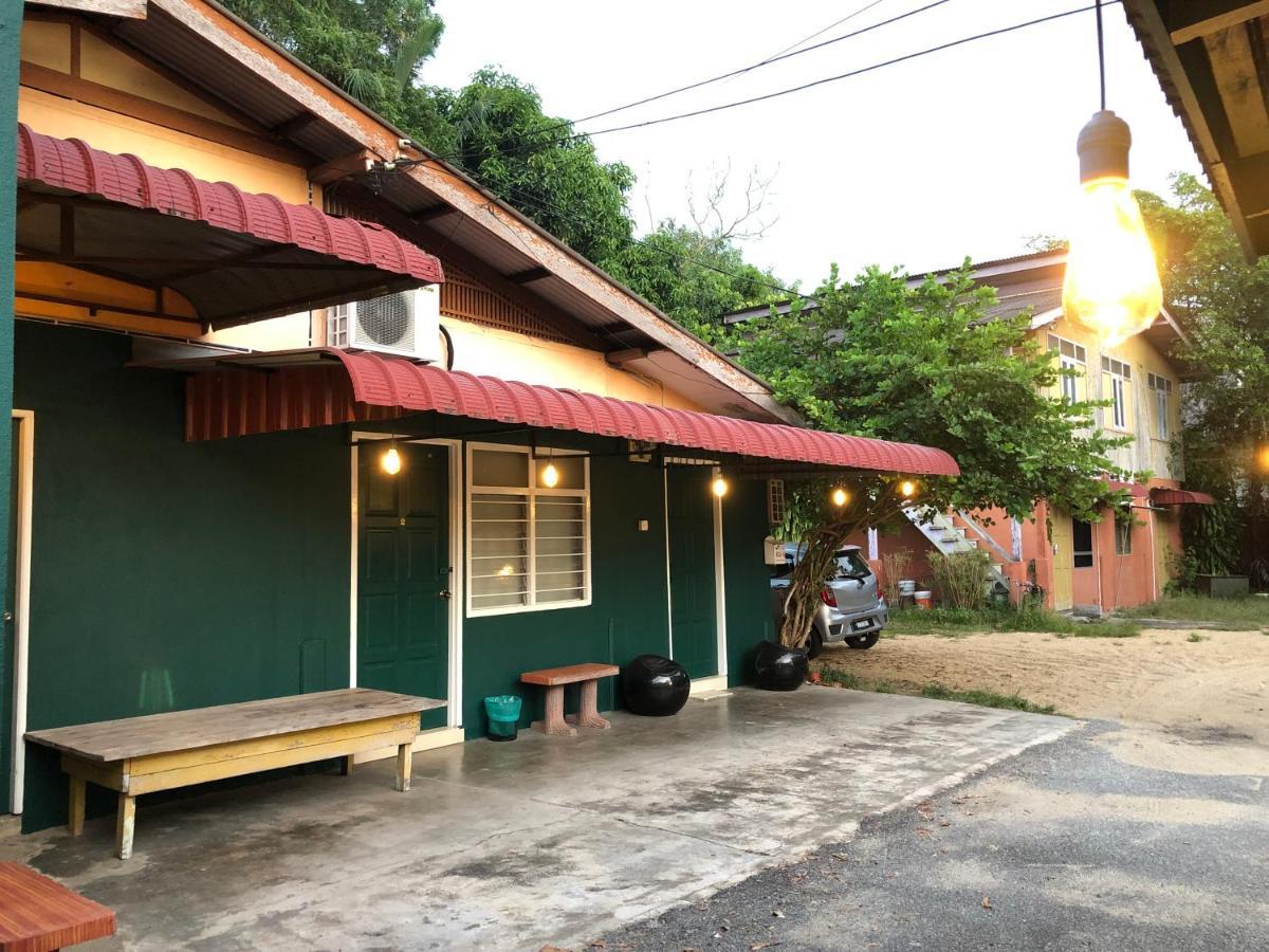 Rumah Tepi Istana Kuala Terengganu Exterior foto
